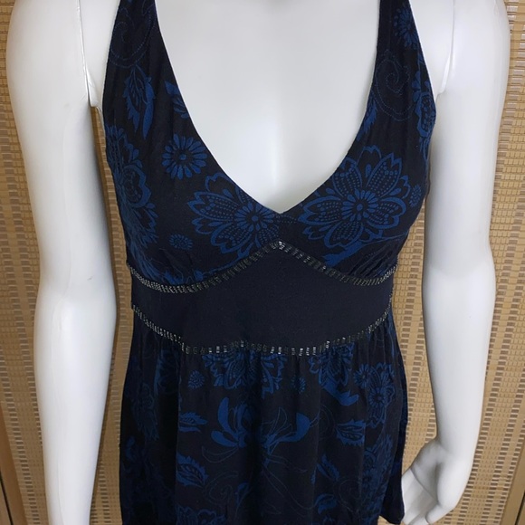 🔷Express Blue Floral Embellished Empire Waist Halter Top Size Small - Picture 2 of 5